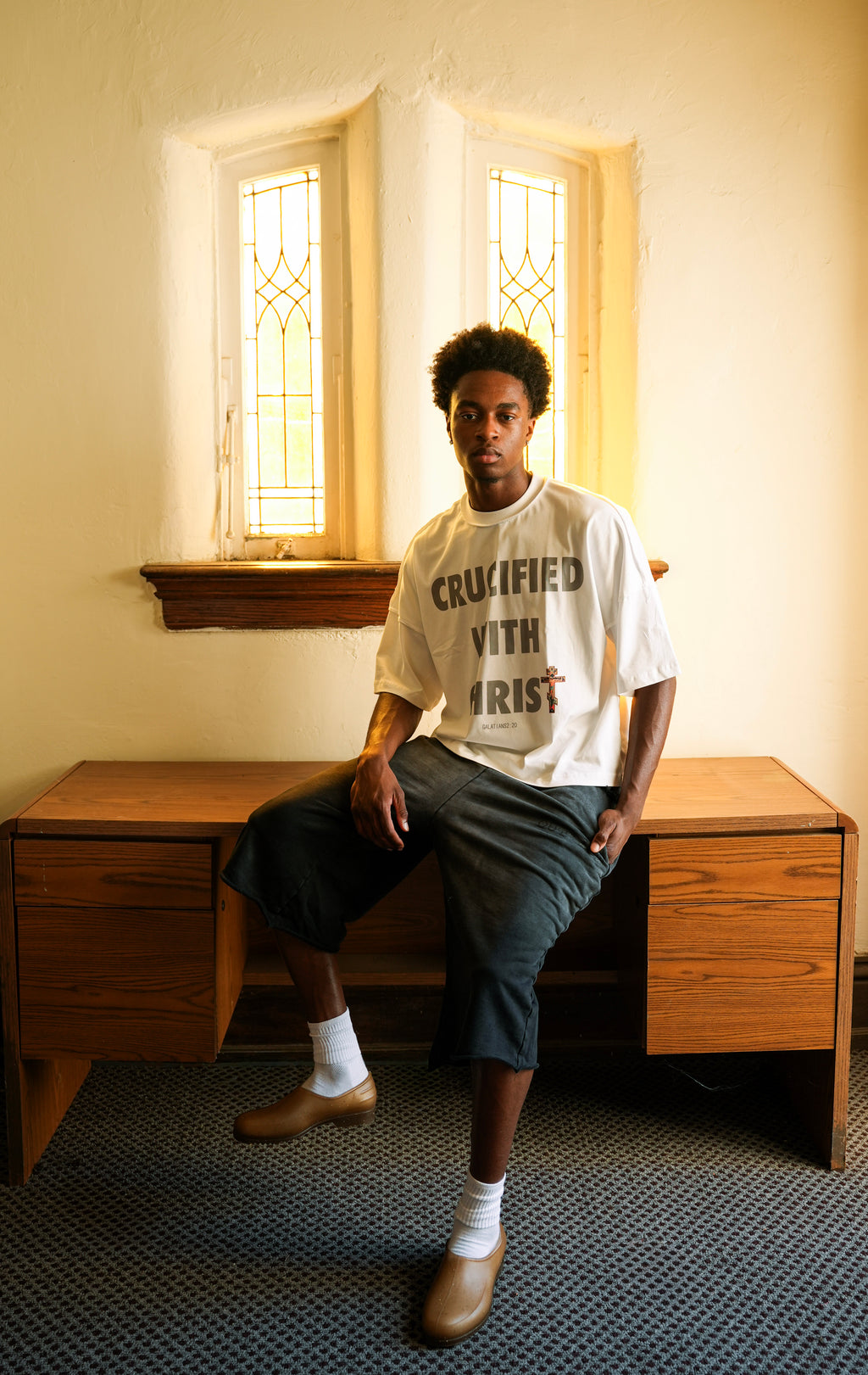"CRUCIFIED" CROPPED TEE