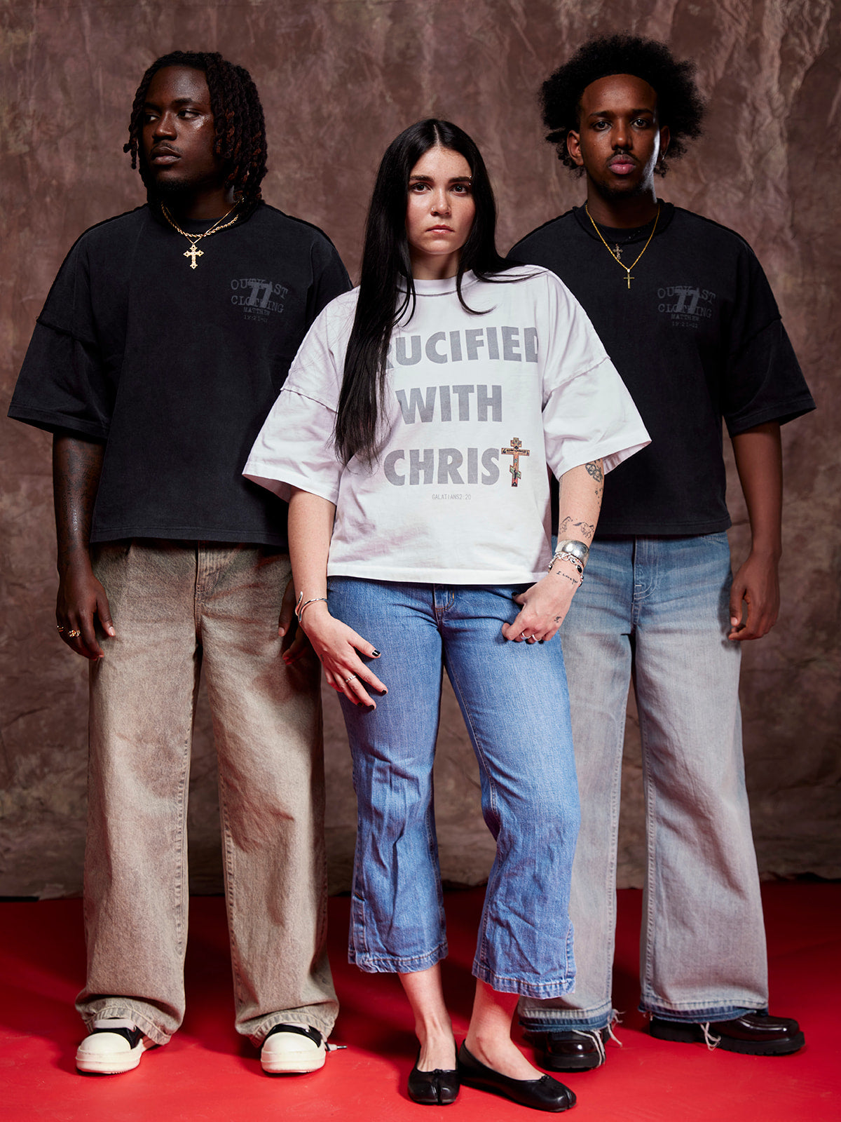 "CRUCIFIED" CROPPED TEE